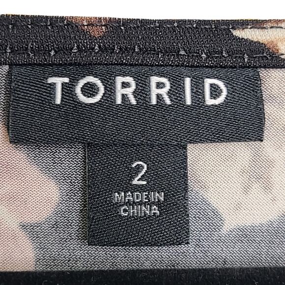 Torrid Womens Plus 2X 18/20 Black Floral Knit Wrap Peplum Top Shirt Fairy Grunge - Picture 11 of 13